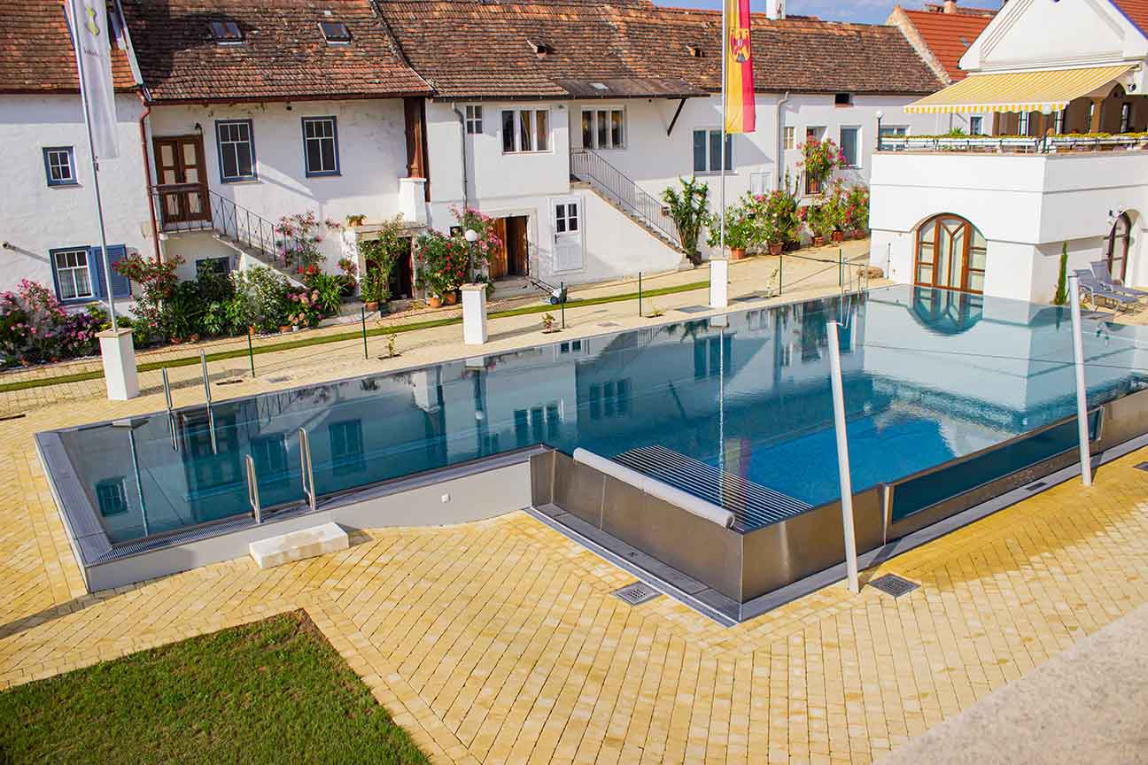 Privathotel Das Schmidt - GWT - Schwimmbad und Therme